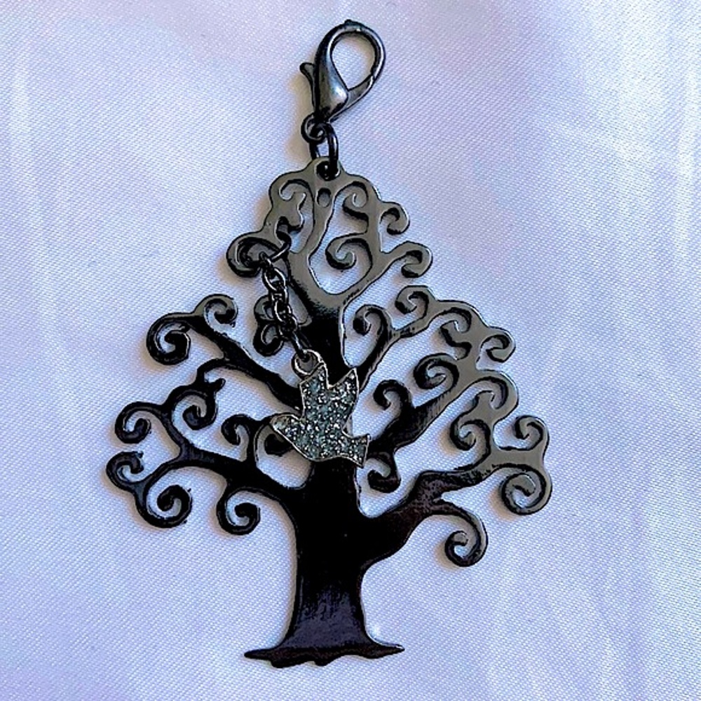 🆓 Tree of Life Pendant